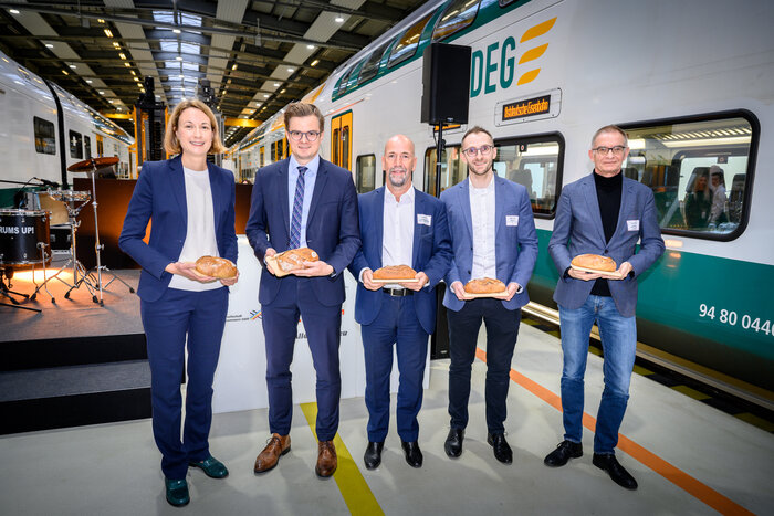 V.l.n.r.: Dr. Meike Niedbal, Sven Haller, Thomas Dill, Martin Fuchs, Carsten Werfel